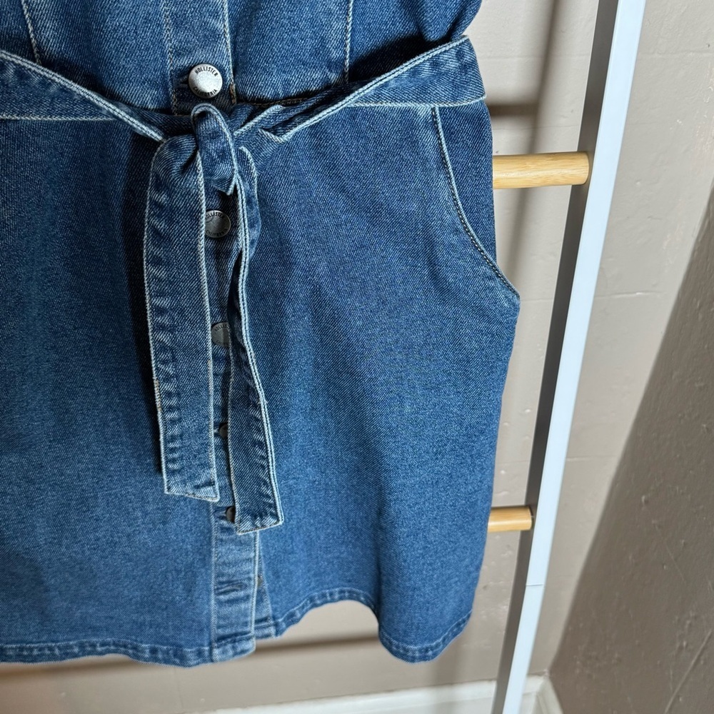 Hollister Denim Button-Front Mini Dress in Dark Blue - Picture 3 of 8